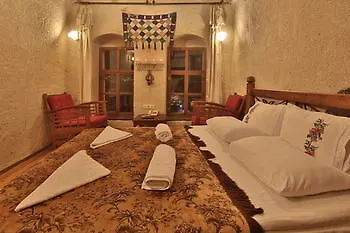 Sunset Cave Hotel